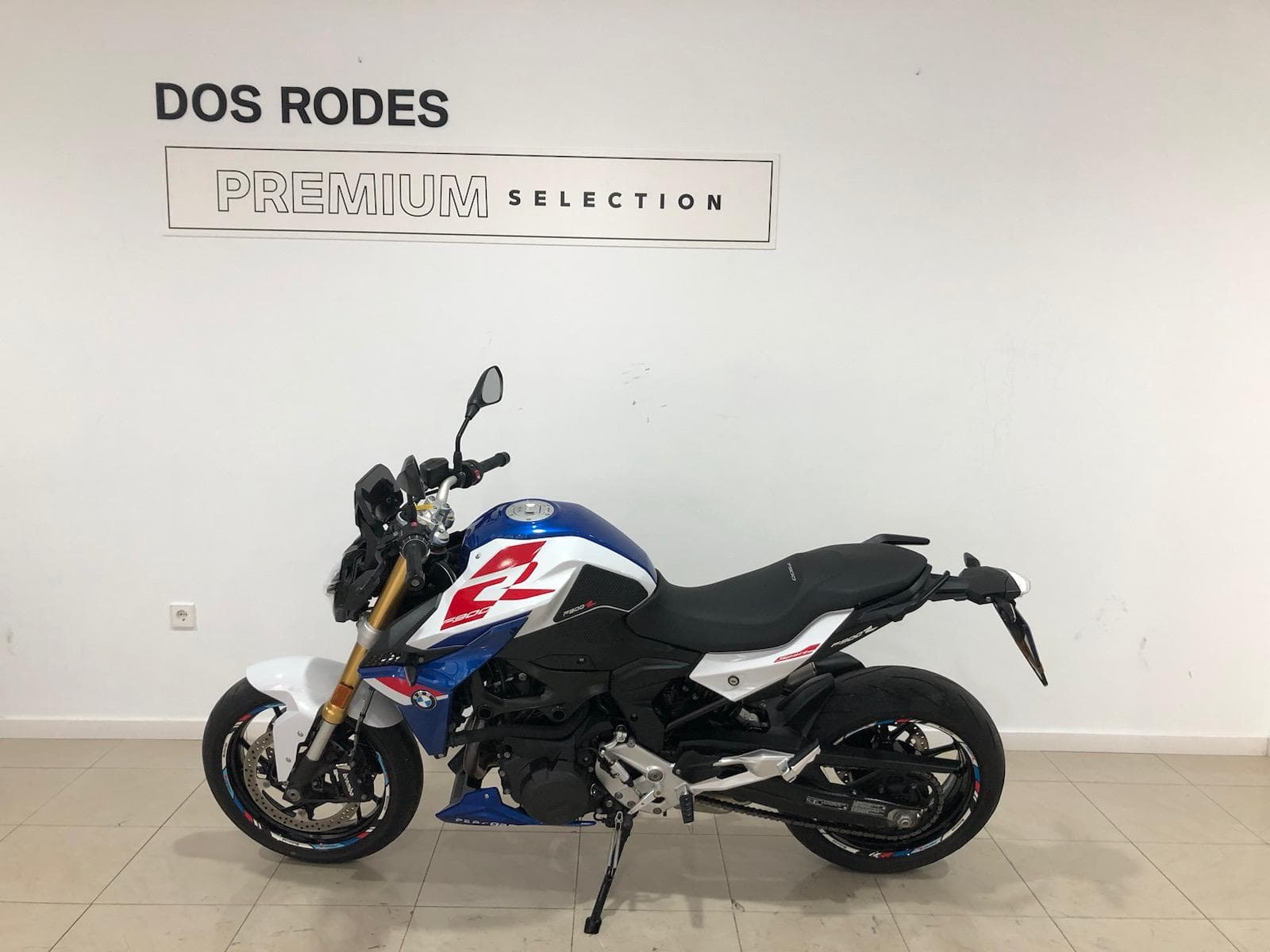 BMW F 900 R