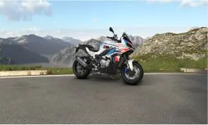 BMW M 1000 XR