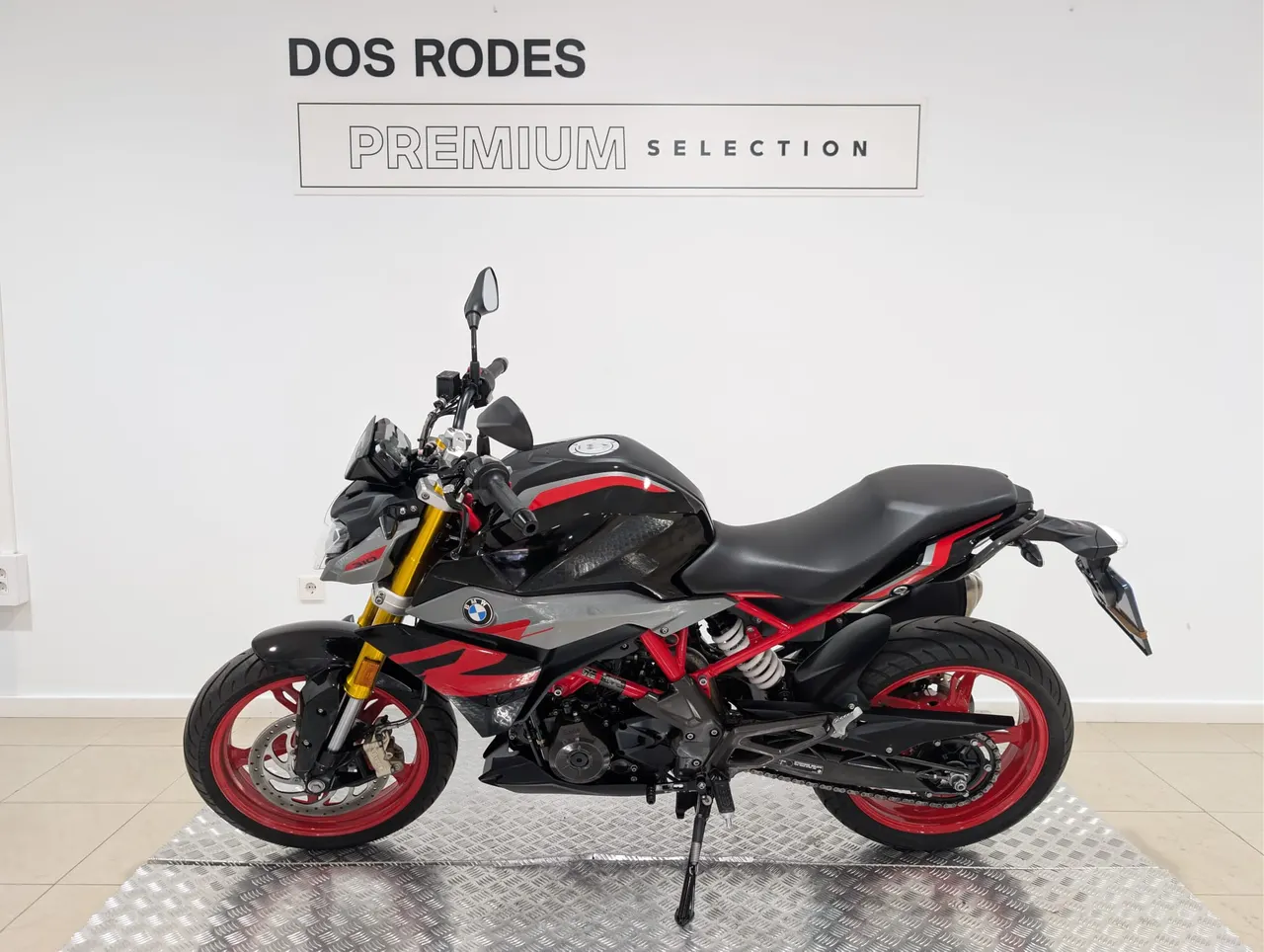 BMW G 310 R
