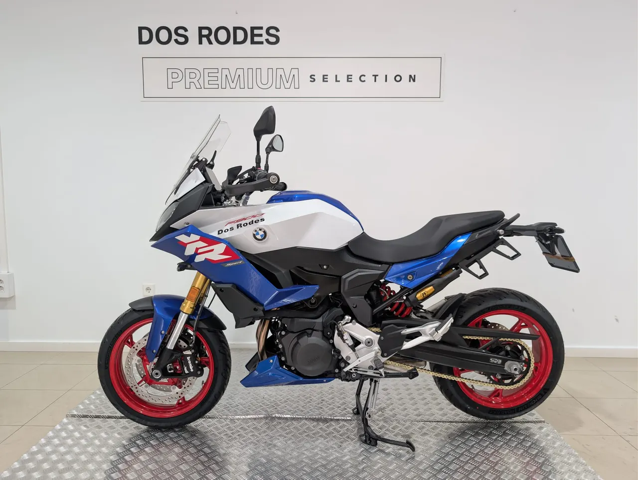 BMW F 900 XR