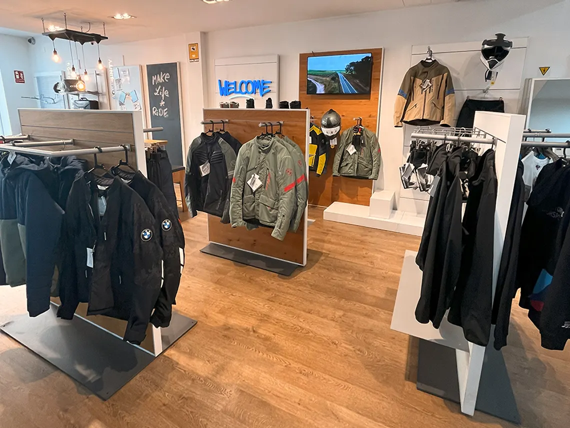 Tienda de accesorios y equipación motorista
