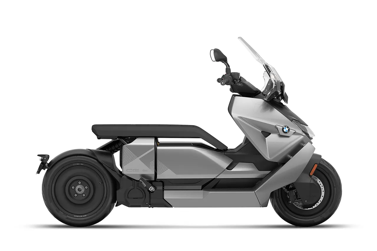 BMW CE 04